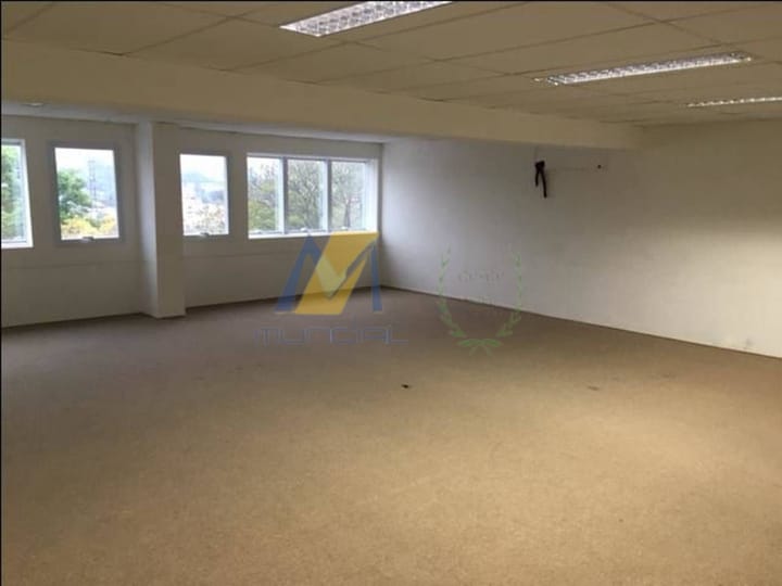 Prédio Inteiro para alugar, 1023m² - Foto 5