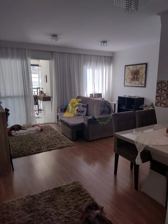 Apartamento à venda com 2 quartos, 70m² - Foto 10