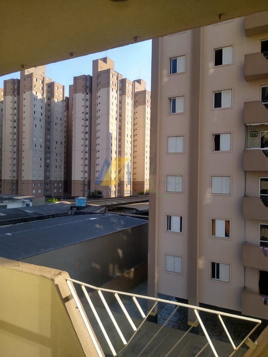 Apartamento para alugar com 2 quartos, 70m² - Foto 10