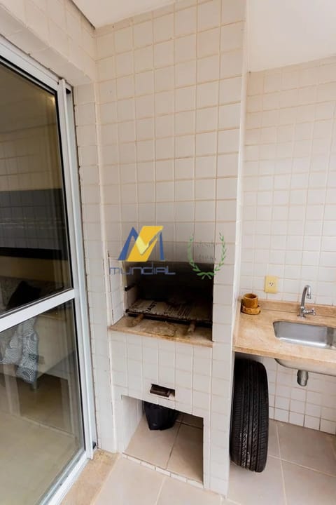 Apartamento para alugar com 3 quartos, 130m² - Foto 11