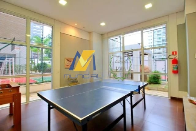 Apartamento para alugar com 3 quartos, 130m² - Foto 10
