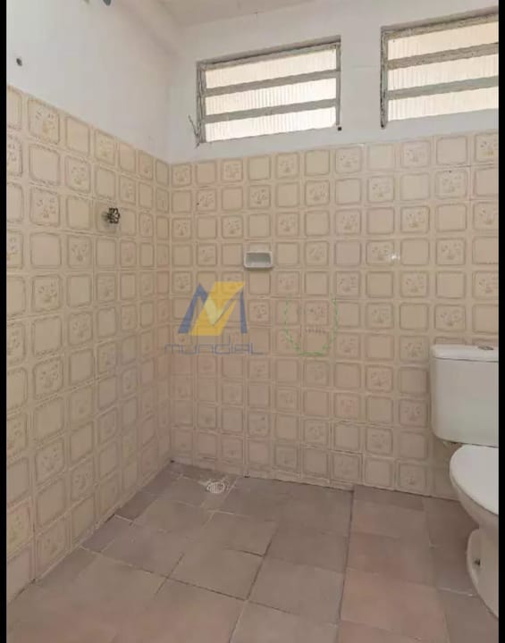 Casa para alugar com 2 quartos, 60m² - Foto 11