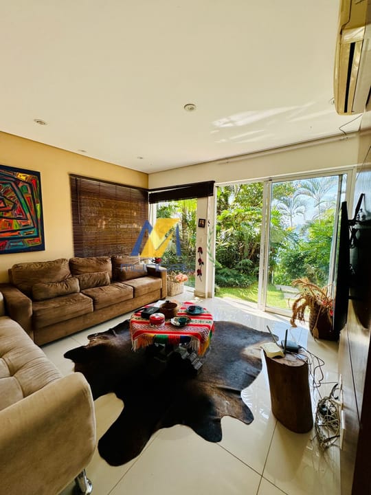 Casa à venda e aluguel com 6 quartos, 500m² - Foto 10