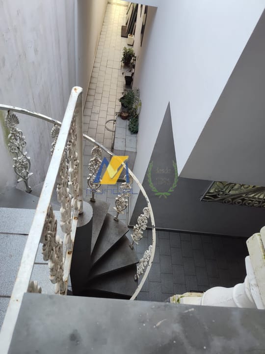 Casa à venda com 3 quartos, 202m² - Foto 27