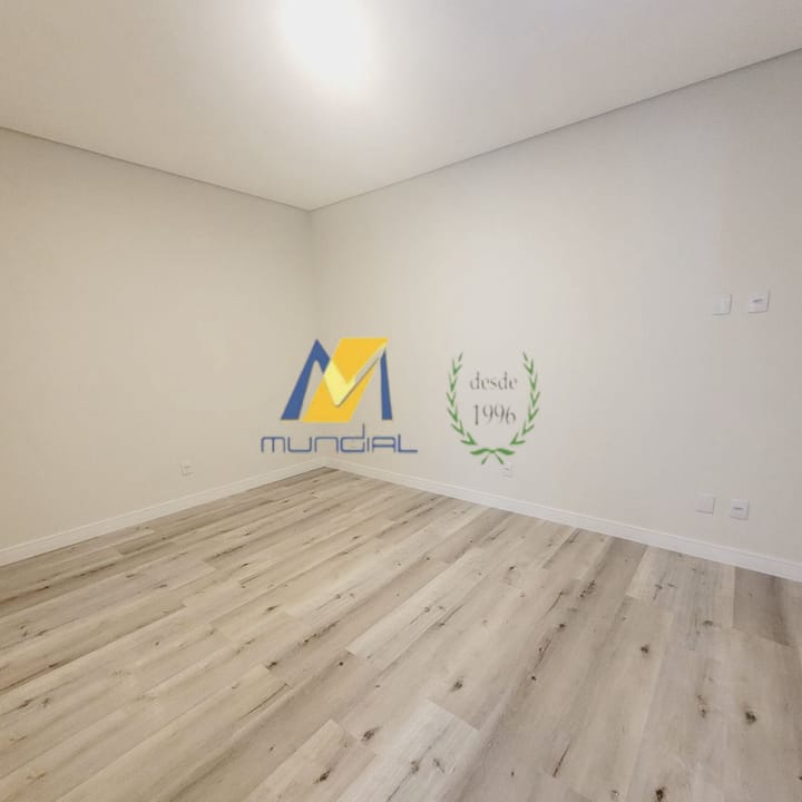 Casa à venda com 4 quartos, 234m² - Foto 17