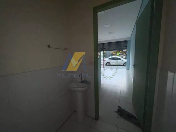 Loja-Salão para alugar, 66m² - Foto 13