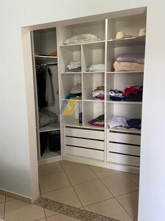 Casa à venda com 3 quartos, 166m² - Foto 6