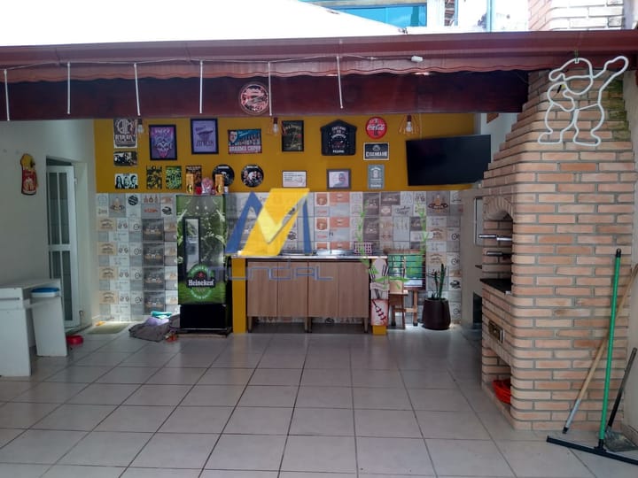 Casa à venda com 3 quartos, 270m² - Foto 31