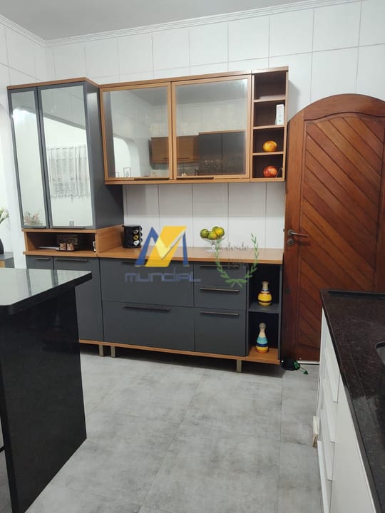 Casa à venda com 3 quartos, 202m² - Foto 36
