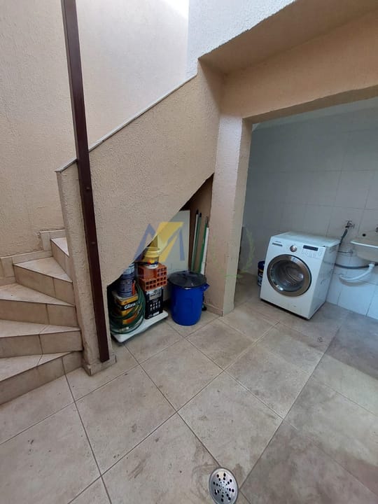 Casa à venda com 3 quartos, 120m² - Foto 13