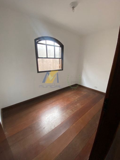 Casa à venda com 3 quartos, 230m² - Foto 8