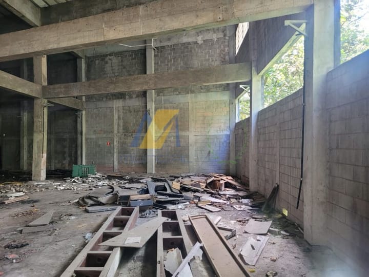 Prédio Inteiro para alugar, 2000m² - Foto 14