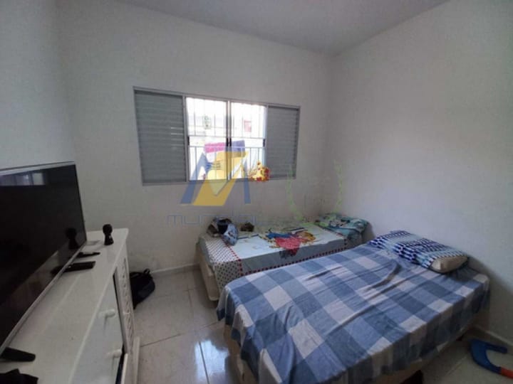 Casa à venda com 2 quartos, 150m² - Foto 6