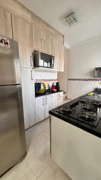 Apartamento à venda com 2 quartos, 100m² - Foto 12