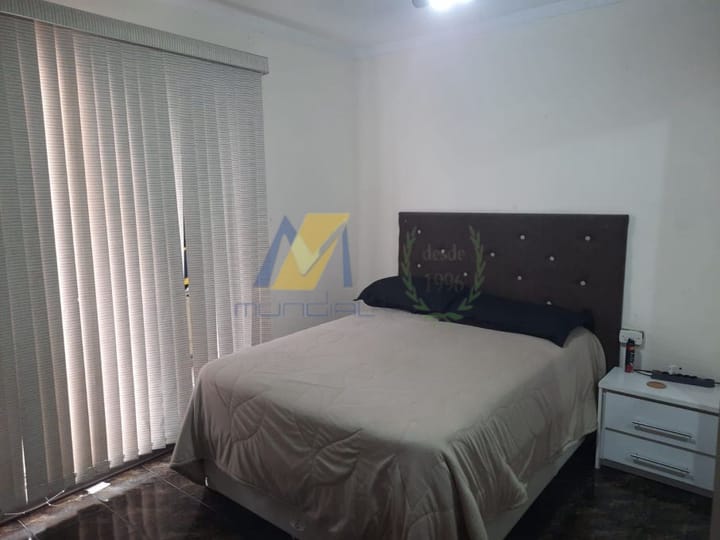 Casa à venda com 3 quartos, 250m² - Foto 5