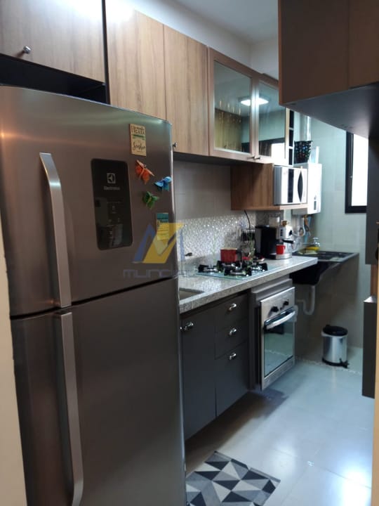 Apartamento à venda com 2 quartos, 53m² - Foto 2