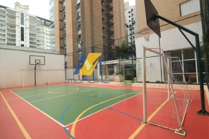 Apartamento para alugar com 3 quartos, 130m² - Foto 23