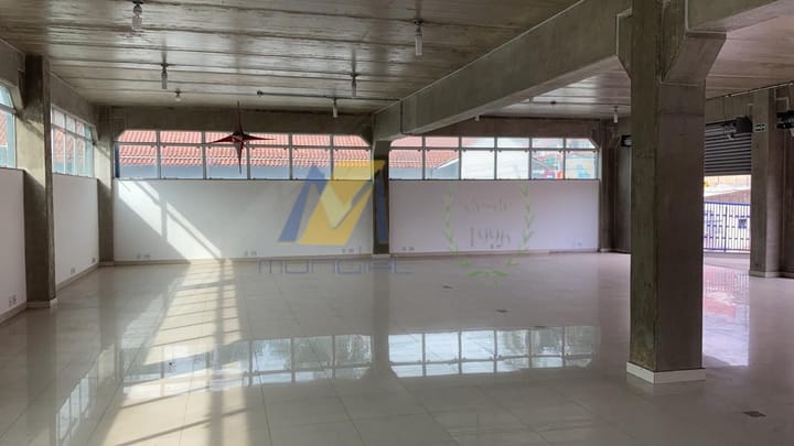 Prédio Inteiro para alugar, 600m² - Foto 4