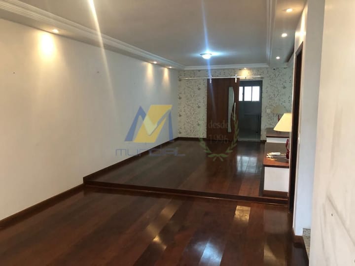 Casa à venda com 3 quartos, 350m² - Foto 5