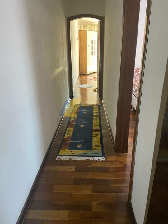 Casa à venda com 2 quartos, 170m² - Foto 9