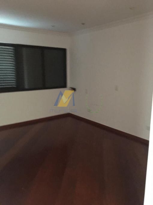 Casa à venda com 4 quartos, 550m² - Foto 5