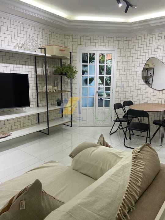 Casa à venda com 2 quartos, 100m² - Foto 15