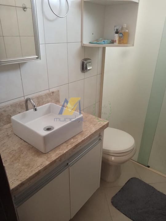 Apartamento à venda com 3 quartos, 126m² - Foto 2