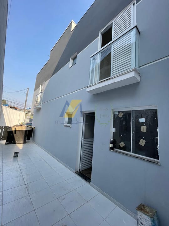 Casa à venda com 2 quartos, 60m² - Foto 24