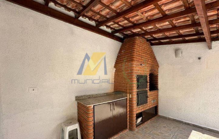 Casa para alugar com 3 quartos, 140m² - Foto 15