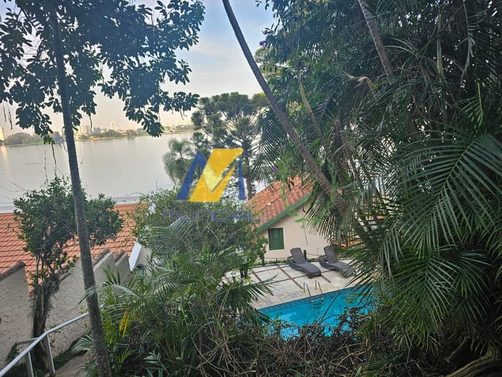 Casa à venda e aluguel com 6 quartos, 500m² - Foto 11