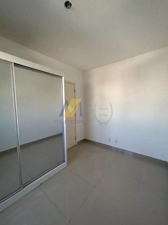 Apartamento para alugar com 3 quartos, 84m² - Foto 12