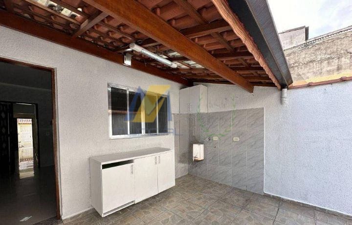 Casa para alugar com 3 quartos, 140m² - Foto 12