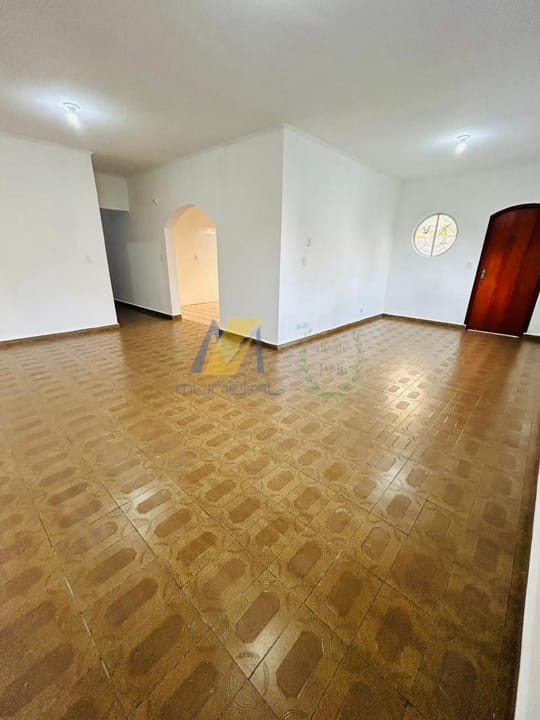 Casa para alugar com 3 quartos, 185m² - Foto 6