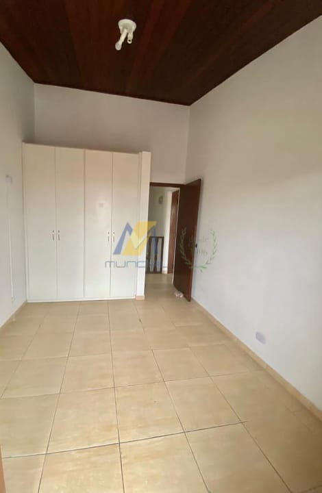 Casa à venda com 4 quartos, 217m² - Foto 24