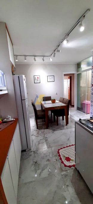 Apartamento à venda com 2 quartos, 70m² - Foto 14