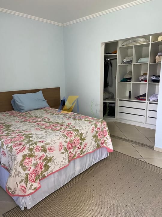 Casa à venda com 3 quartos, 166m² - Foto 14