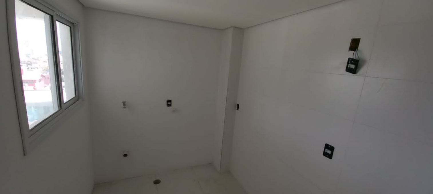 Apartamento para alugar com 3 quartos, 160m² - Foto 9