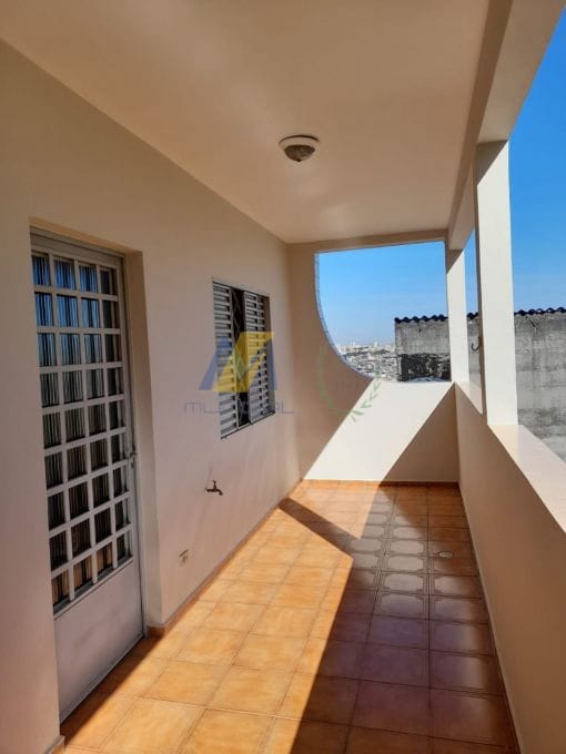 Casa à venda com 2 quartos, 150m² - Foto 5