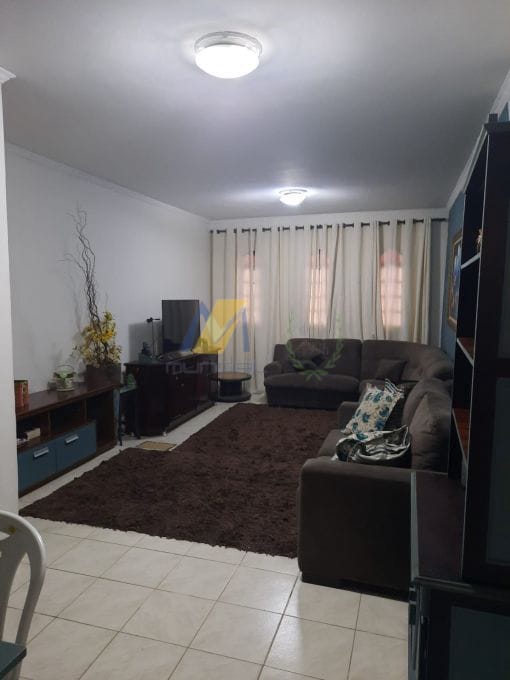 Casa à venda com 3 quartos, 250m² - Foto 12