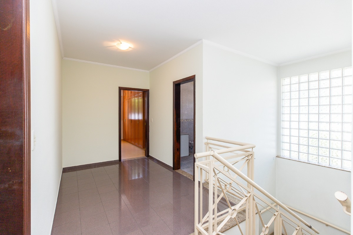 Casa à venda com 4 quartos, 332m² - Foto 21