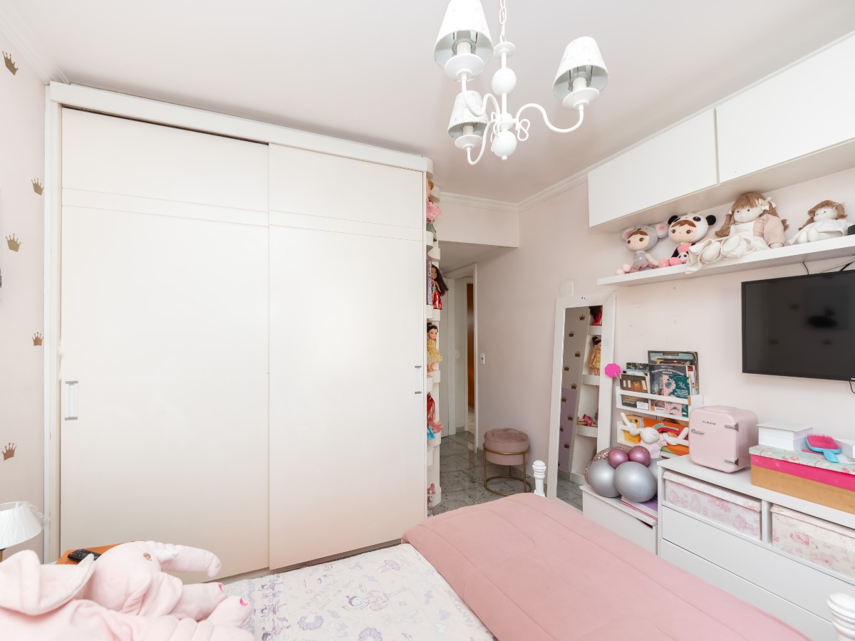 Apartamento à venda com 3 quartos, 130m² - Foto 17