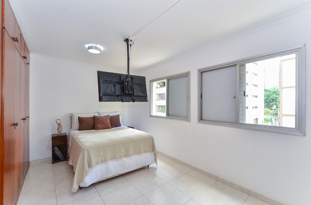 Apartamento à venda com 1 quarto, 62m² - Foto 14