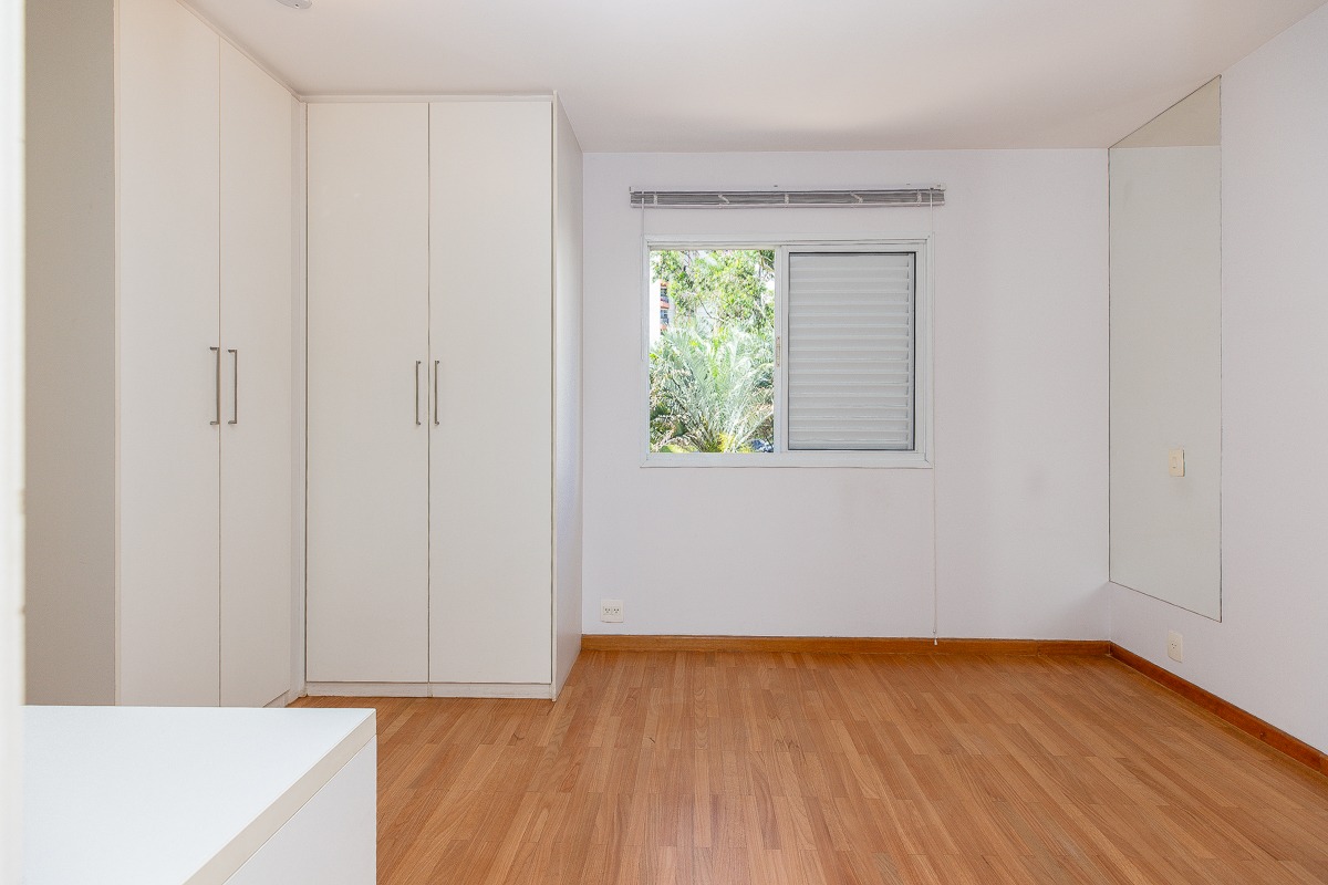 Apartamento à venda com 3 quartos, 115m² - Foto 21