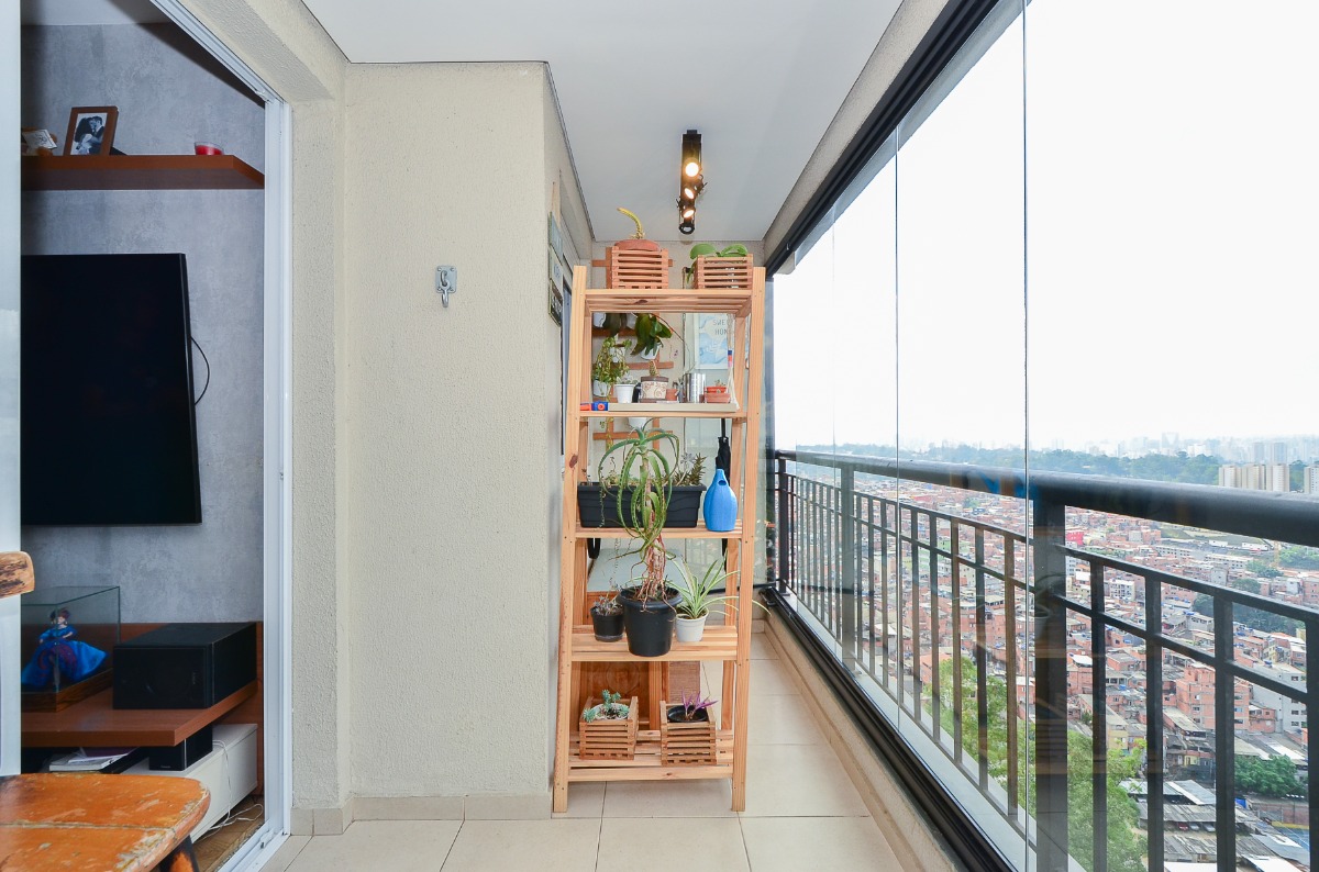 Apartamento à venda com 2 quartos, 76m² - Foto 13