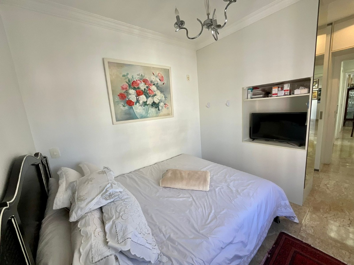 Apartamento à venda com 3 quartos, 128m² - Foto 19