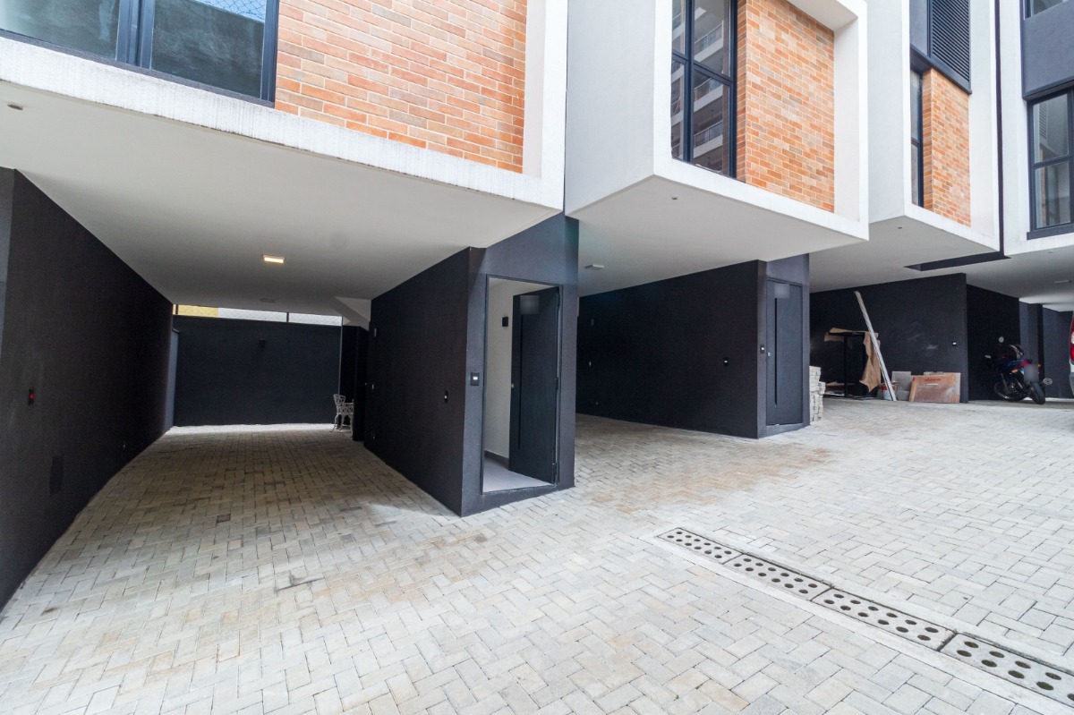 Casa à venda com 2 quartos, 146m² - Foto 17