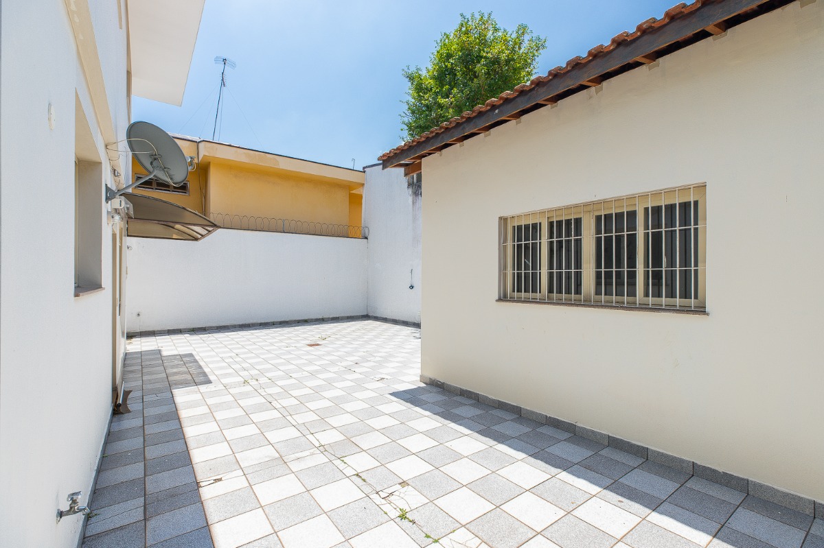 Casa à venda com 4 quartos, 332m² - Foto 10