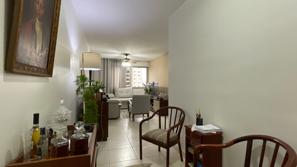 Apartamento à venda com 3 quartos, 78m² - Foto 1