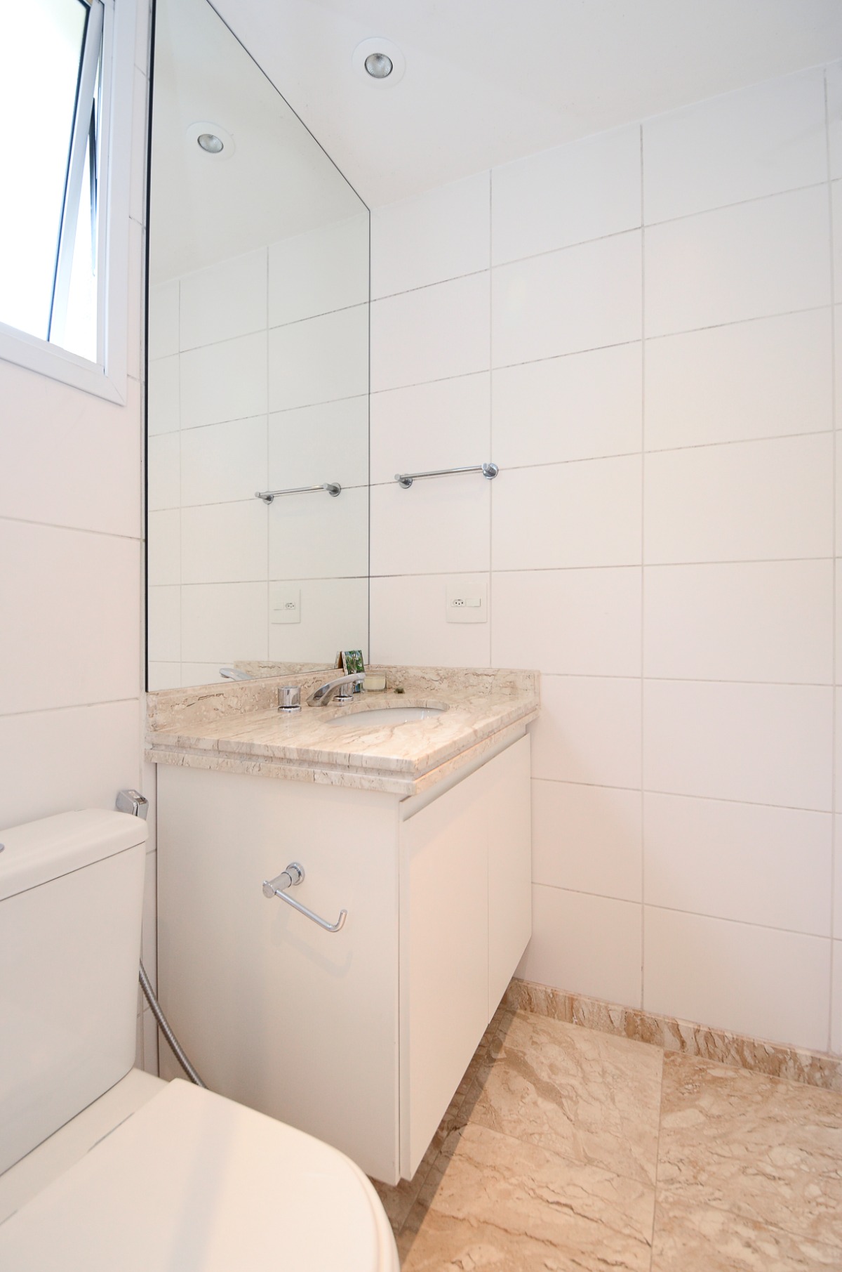 Apartamento à venda com 3 quartos, 129m² - Foto 28