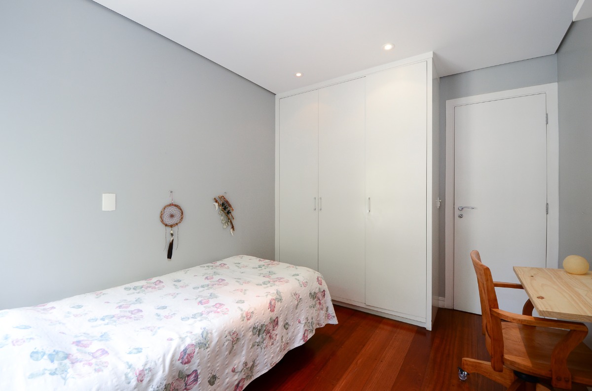 Apartamento à venda com 3 quartos, 129m² - Foto 25